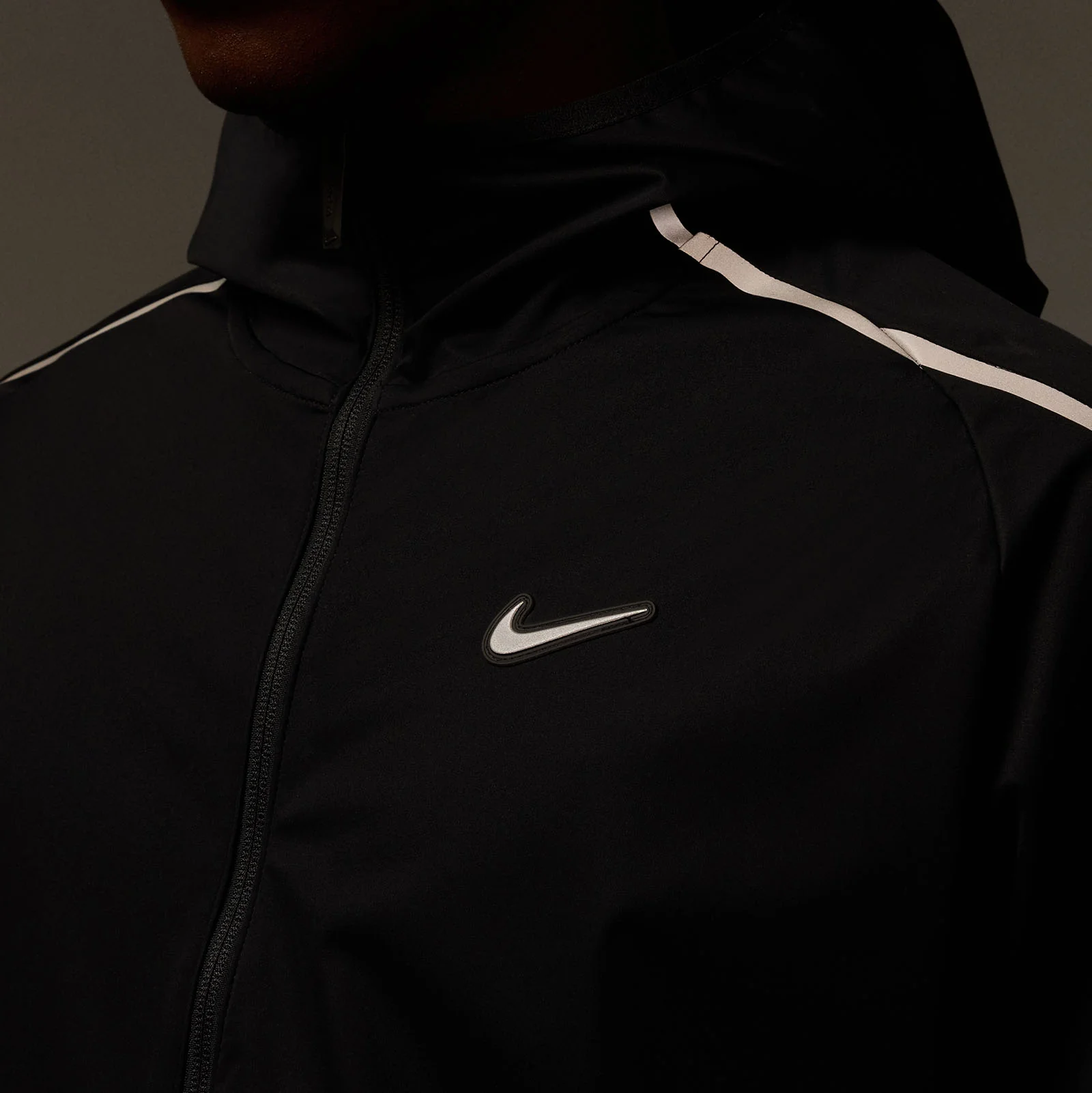 iSO Vet On Court Track Jacket - Image 7