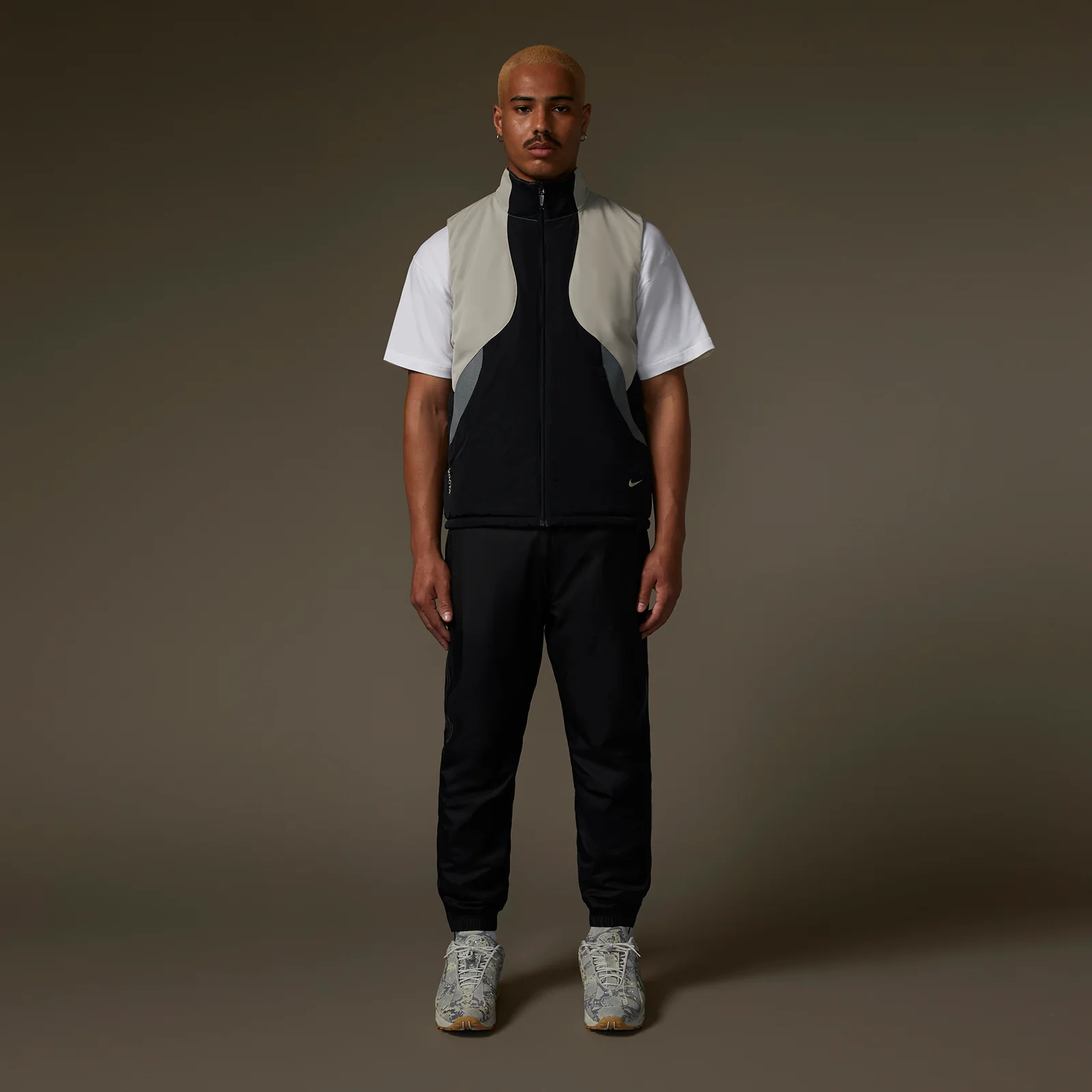 Lightweight RM Reversible Vest - Image 3